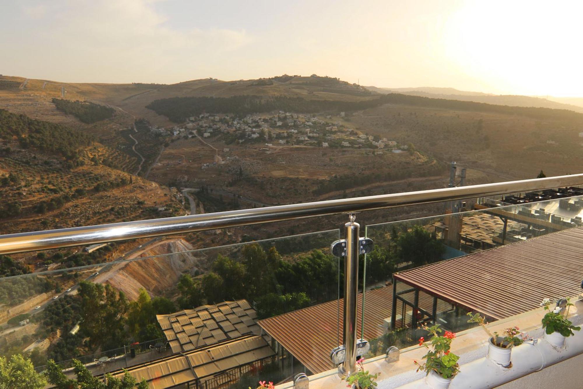Sindyan Resort アンマン エクステリア 写真